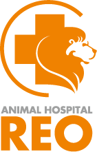 動物病院・ペットと堅め／堅実とオレンジのロゴ