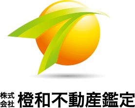 不動産業と立体的とオレンジのロゴ